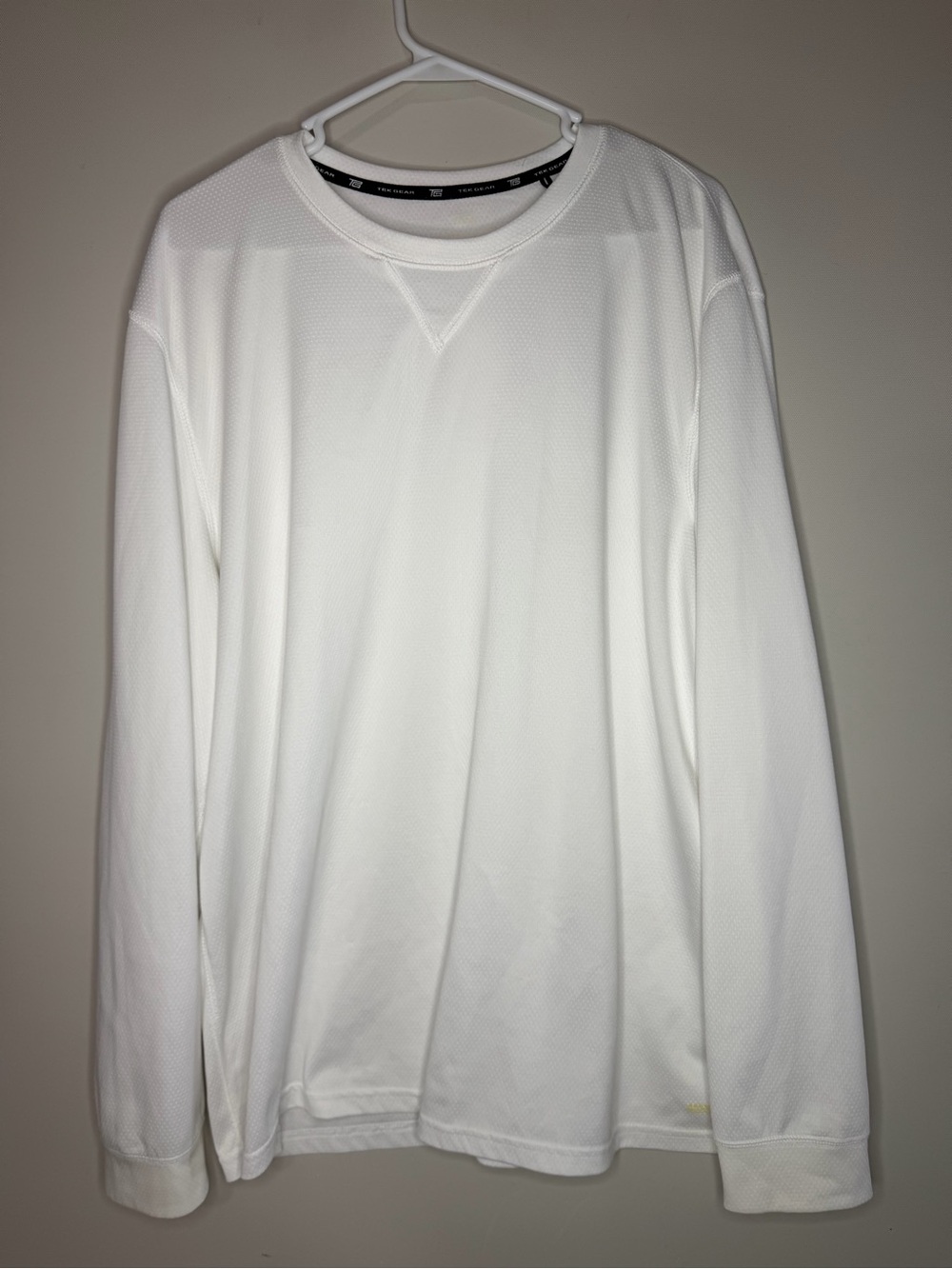 Men's White Long-Sleeve Crewneck Shirt